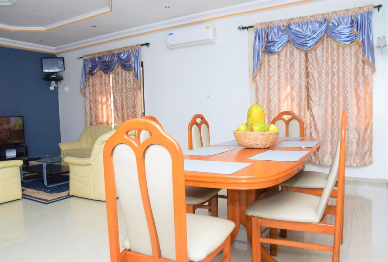 Villa Beach Avepozo Lome Exterior photo