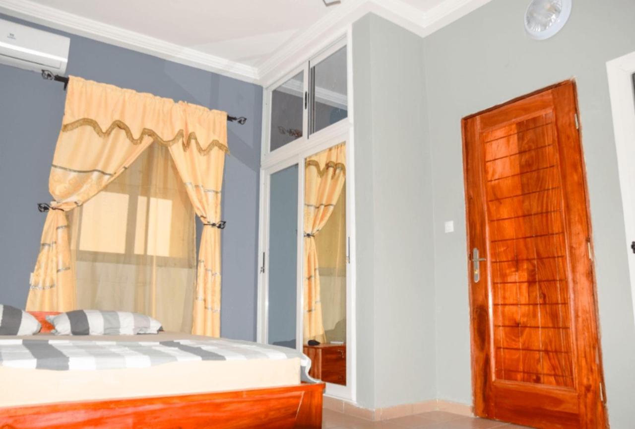 Villa Beach Avepozo Lome Exterior photo