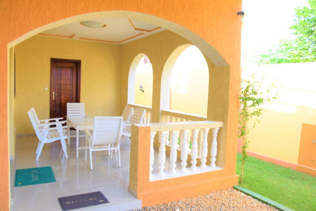 Villa Beach Avepozo Lome Exterior photo